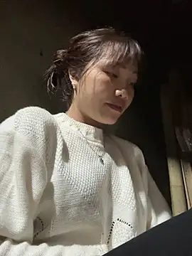 adbosa_00 Adlı Modelin Canlı XXX Sohbeti