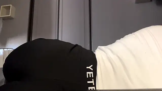 Chatroom XXX en direct de CarmaDiza