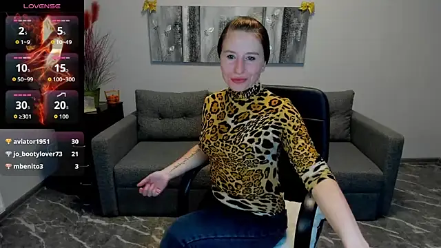 Онлайн чат XXX Betty_Jone