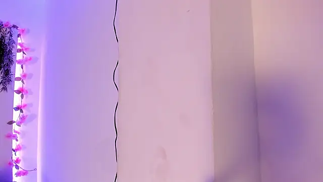 abbiecollins_js Webcam-Show