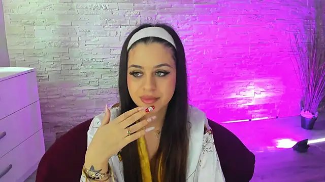 Онлайн чат XXX BellaNoir_