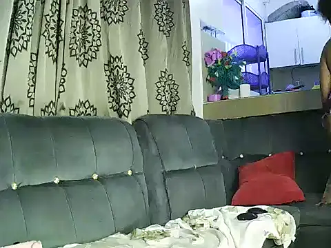 Онлайн чат XXX liz_cutie