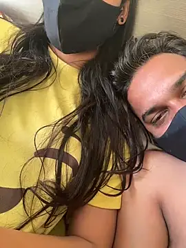 indianshycouple 现场XXX聊天