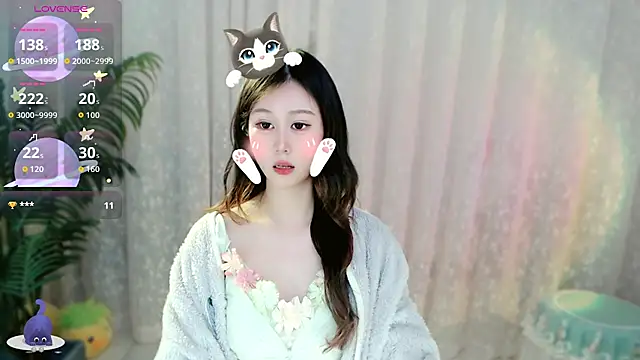 Aimee-520 élő XXX-chatje