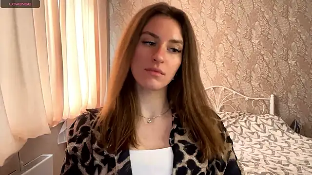 miainheat: онлайн-секс-чат