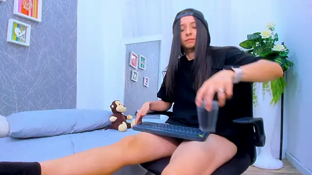 Czat XXX na żywo – ViictoriiaSaenz