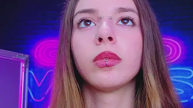 CoraVex Live XXX Chat