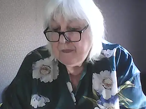 Alexia64231 Show Webcam