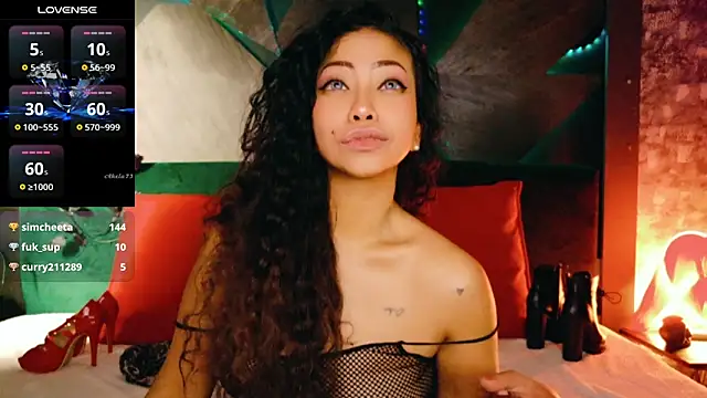 ElyaQuinn: вебкам-шоу