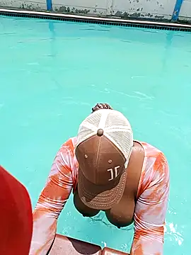 SexyDollarGal 现场XXX聊天