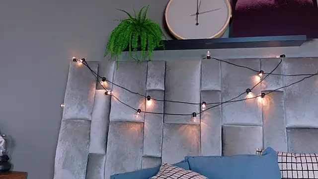 EmmaLou__ 即時 XXX 聊天