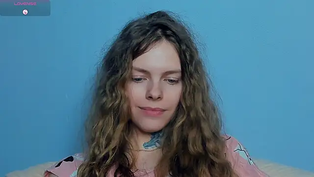 RayaNenlia Chat XXX live