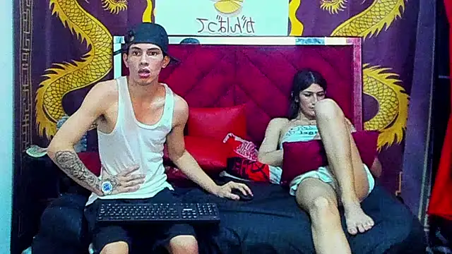 Pride_couple Adlı Modelin Web Kamerası Şovu