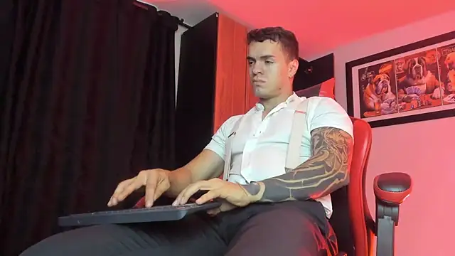 دردشة ALPHA_DOMINUS_ الجنسية المباشرة