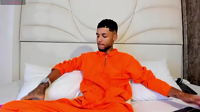 Thiagoferreti – Kamerová šou