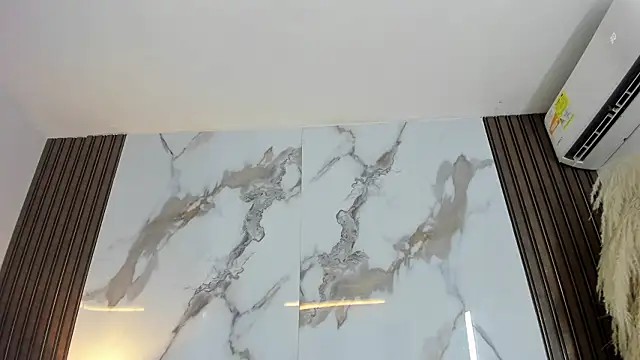 Chatroom XXX en direct de hannahill69