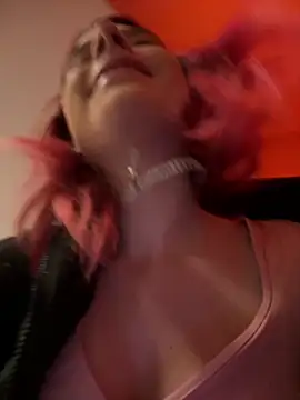 RiriRoseey's Live XXX Chat