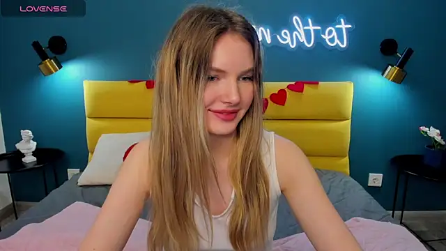 EvelineAmore's Live XXX Chat