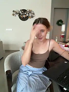 Nura_n_Sarah: απευθείας συνομιλία ΧΧΧ