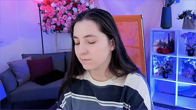 VirtuallVoyant – Naživo XXX chat