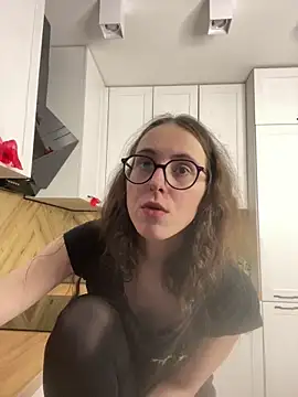 MartiniiSelenna's Live XXX Chat