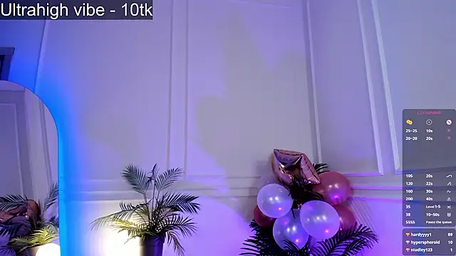 AuraLaunni Live XXX-Chat