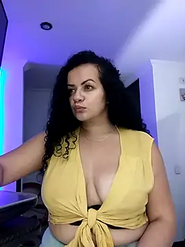 Chat XXX en directo de Samycutex