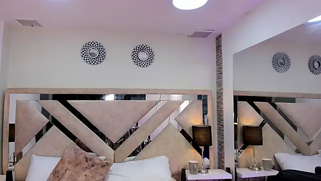 ximena_vasquez8's Live XXX Chat