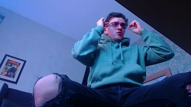 FelixStarkk: онлайн-секс-чат