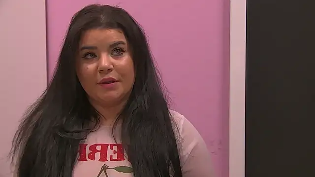 Chat XXX en directo de BustyMadison