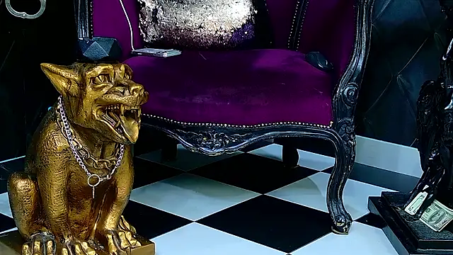 FinDomKaya's Live XXX Chat