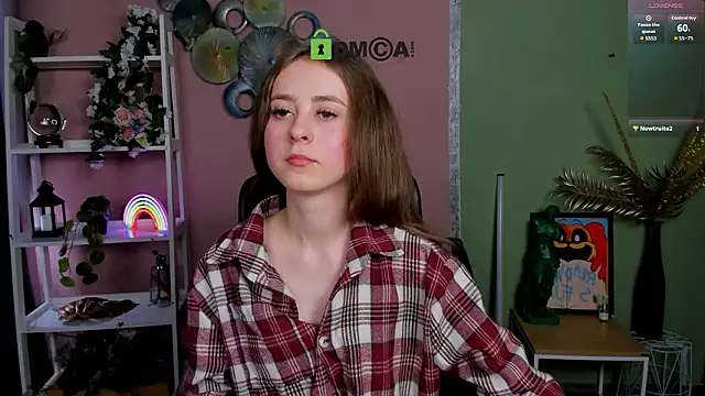 rebecca_smileのライブXXXチャット