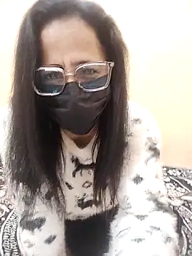 Pokazy przed kamerką – meenu_bhabhi547