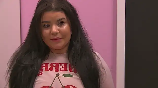 Živý XXX chat BustyMadison