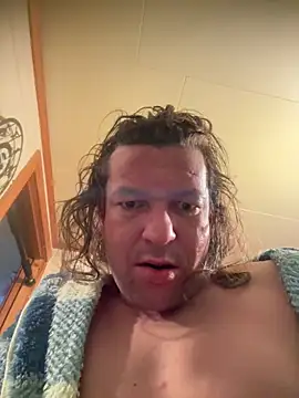 miguel910921's Live XXX Chat