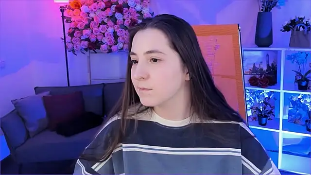 Chat +18 de VirtuallVoyant ao vivo