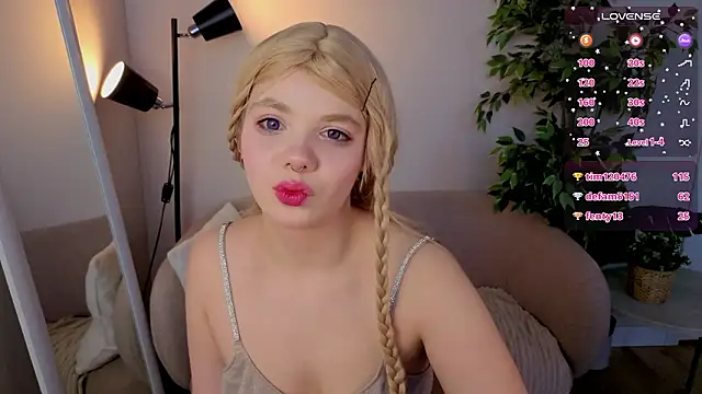 Онлайн чат XXX Waifu_Ketrin