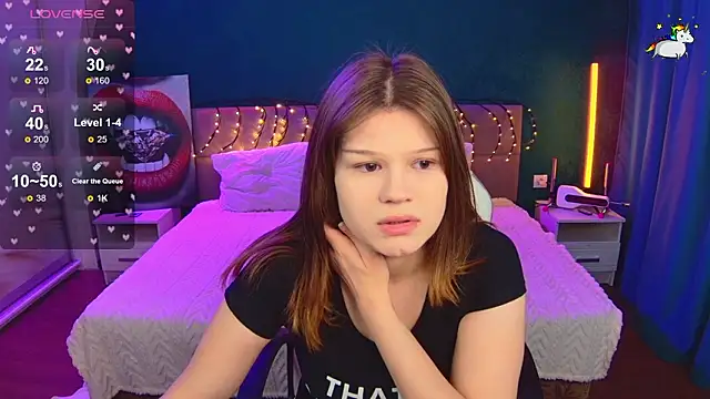 Lunatrend's Live XXX Chat