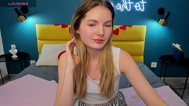 EvelineAmore webcam show