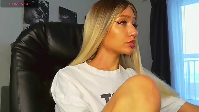 Lisa_Shultz's Webcam Show