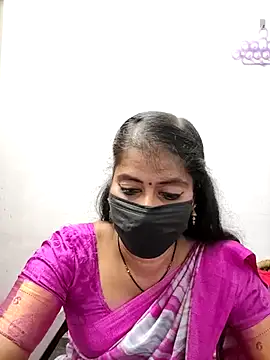 Show de webcam de tamil_Sigappu_Roja