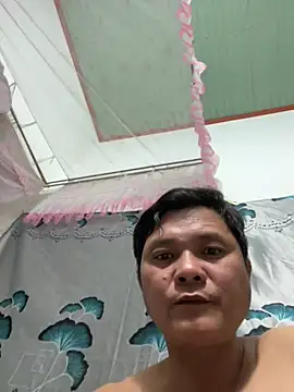 hotboy2x Show in webcam