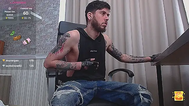 JonahShaw live XXX chat