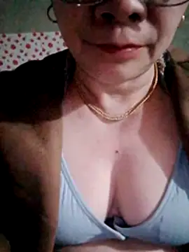 Chat XXX en directo de small-house123