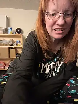 Lenaravenswood's Webcam Show