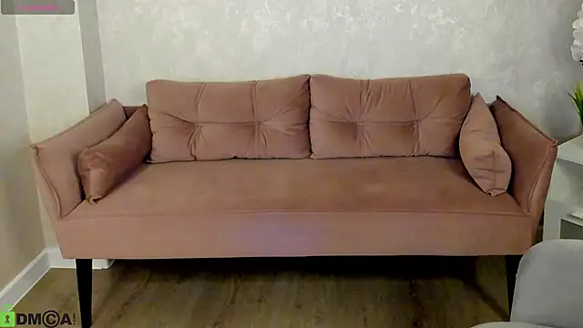 دردشة Bonn1e_Rose الجنسية المباشرة