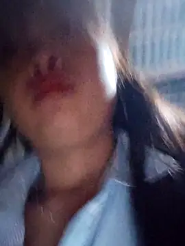 miumiu_sexy2x Show Webcam