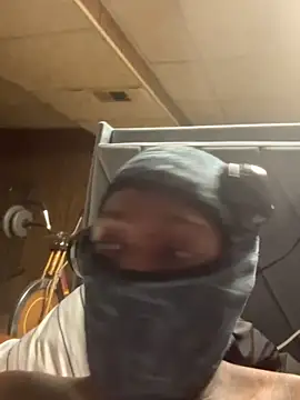 ProveYourLoyalty2's Webcam Show