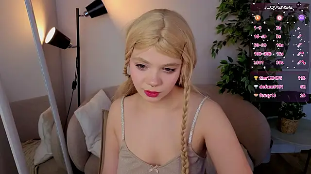 Chat XXX en directo de Waifu_Ketrin