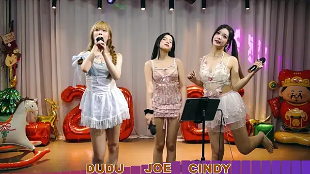 โชว์เว็บแคมของ yznt-dudu